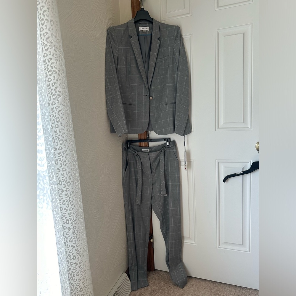 Calvin Klein Checkered Grey Pant Suit